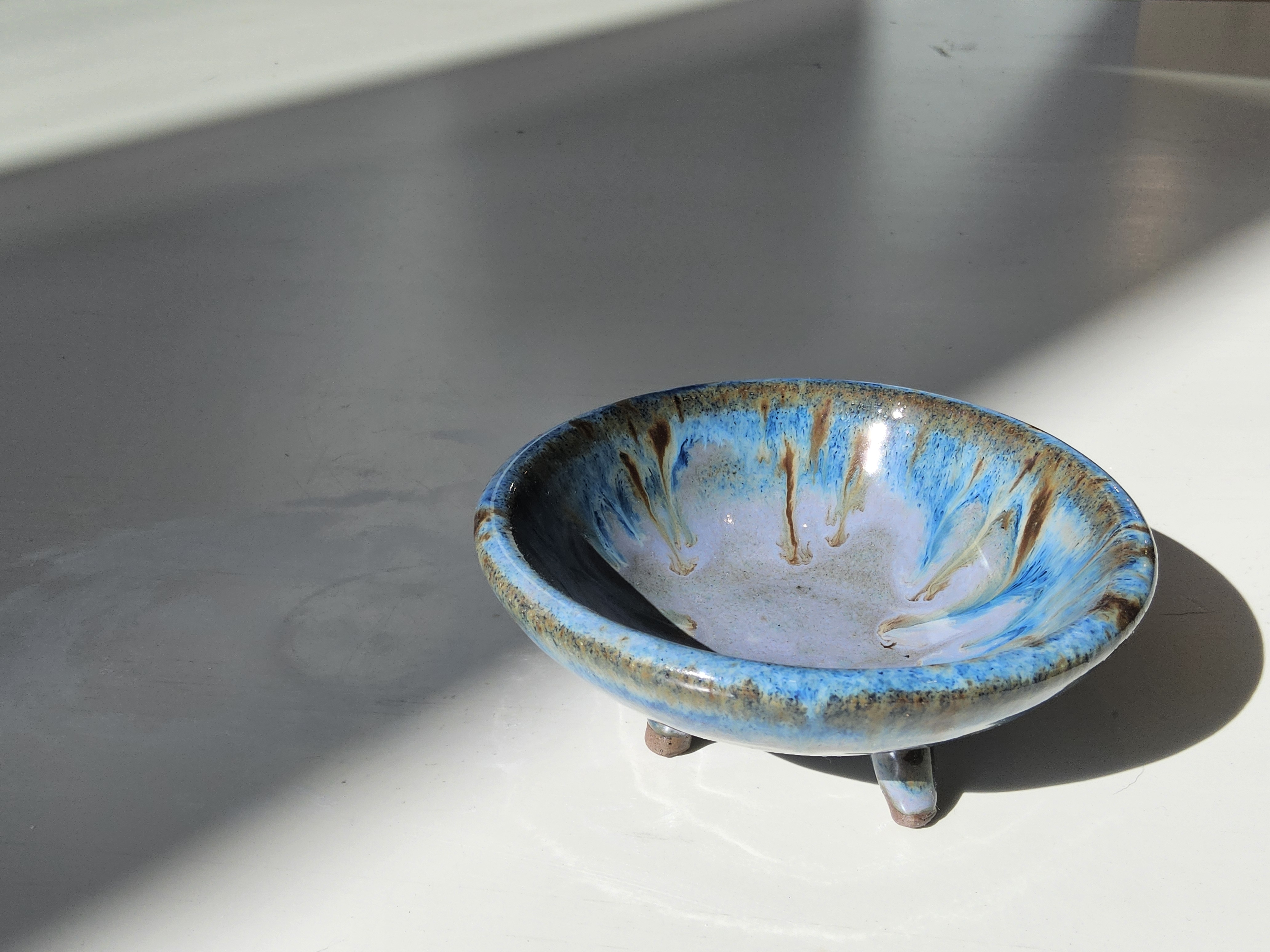 Misty Waterfall Ring Dish