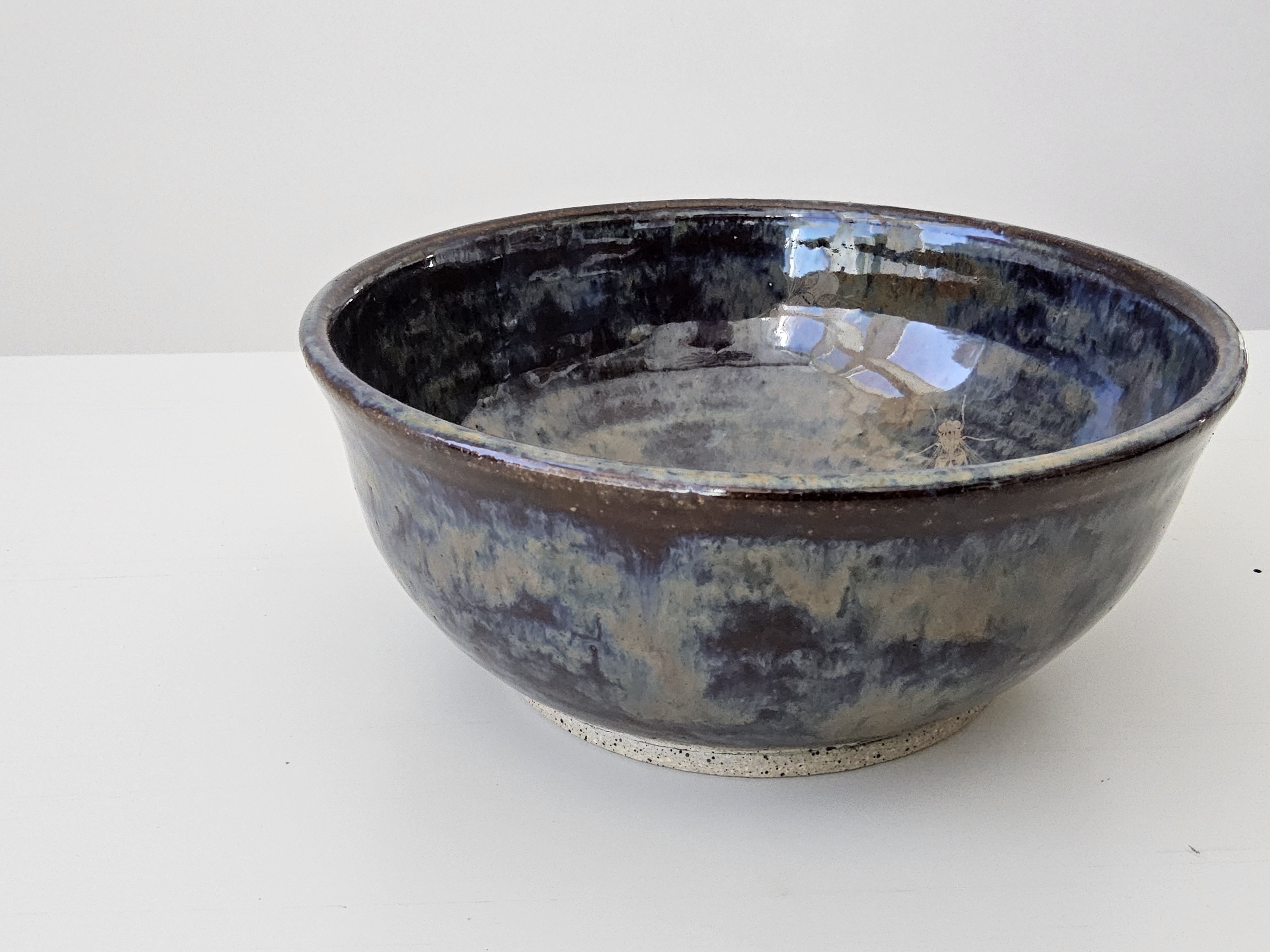 Medium Gold Fly Bowl