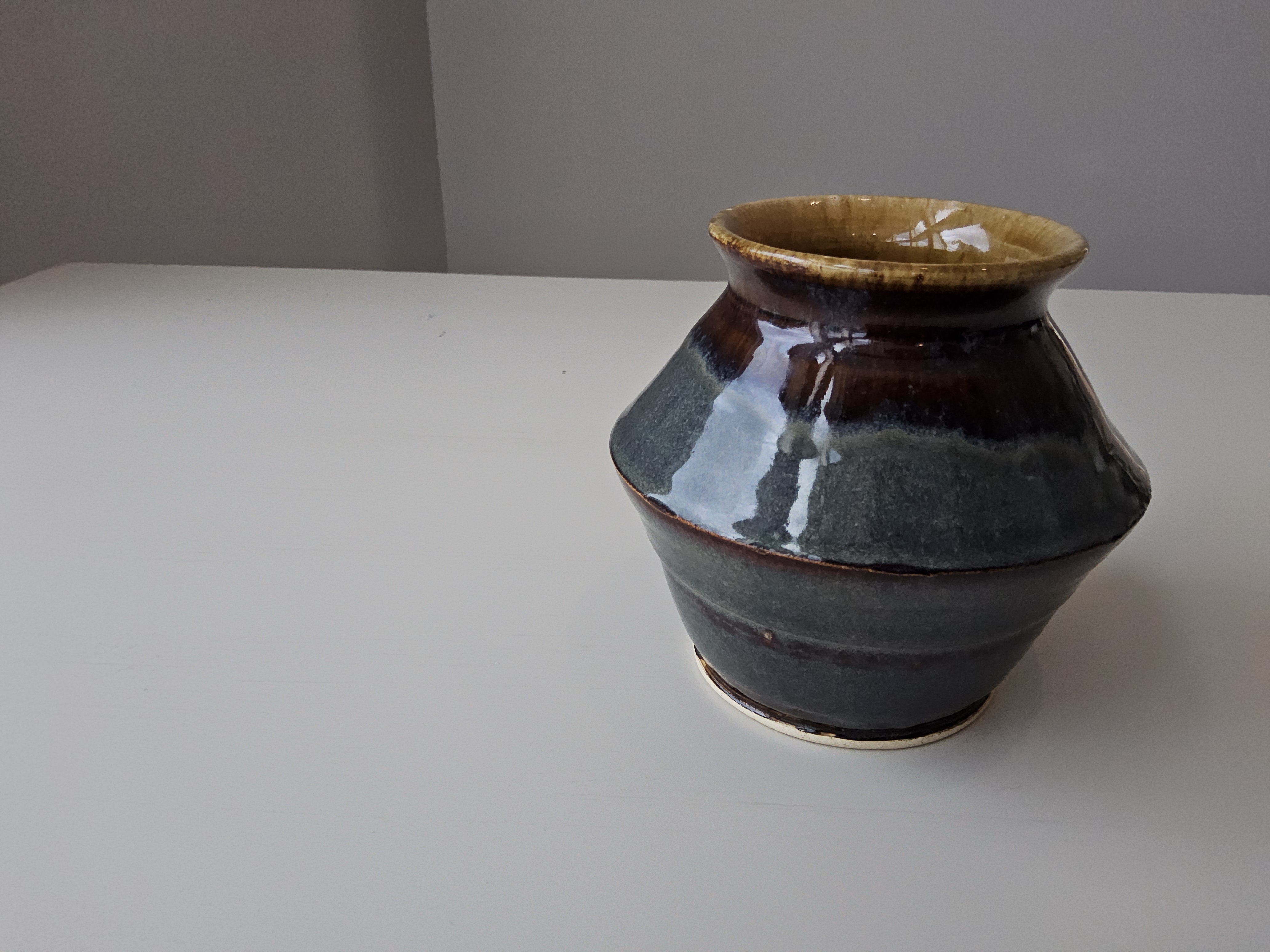 Gulf Coast Angle Vase